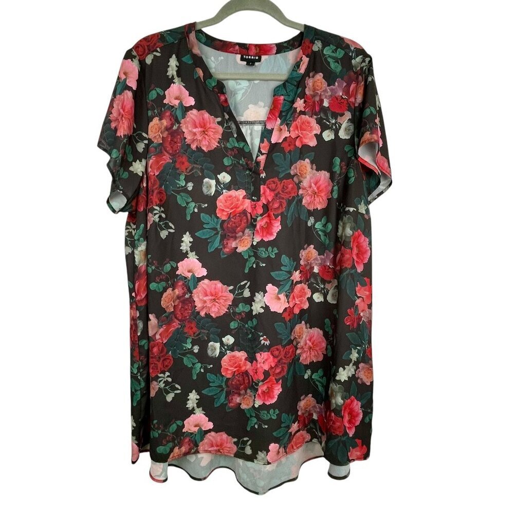 Torrid Black Floral Hi-Lo Tunic Flutter Sleeve V-Neck Size 2X - Picture 2 of 15